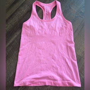 Lululemon Swiftly Tech Size 6